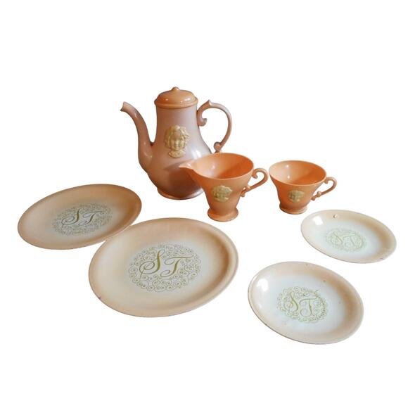 Vintage 1959 Ideal Toy Shirley Temple Tea Set Lot Pink Raised Cameo - Picture 1 of 13